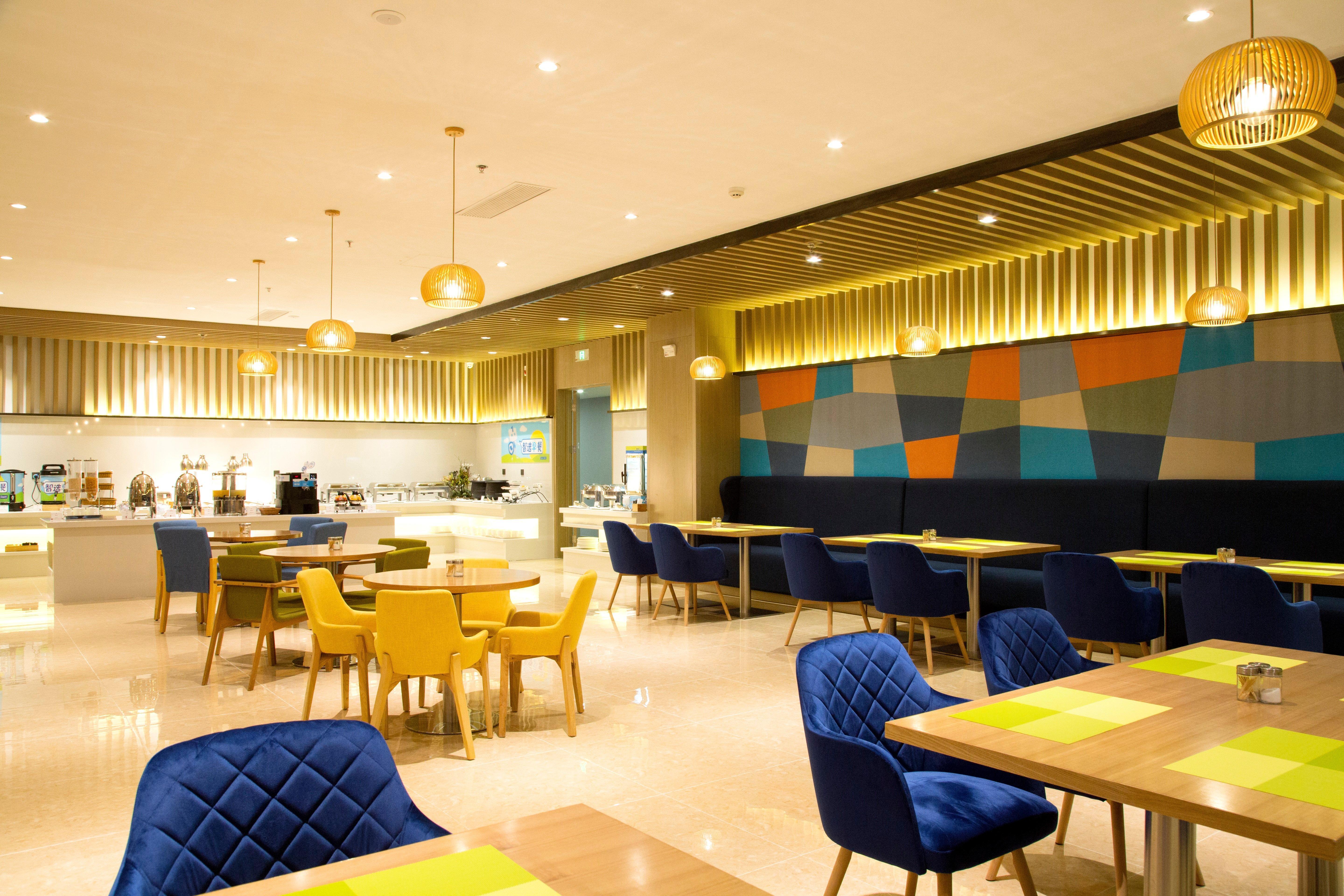 Holiday Inn Express Anshan Downtown By Ihg Zewnętrze zdjęcie