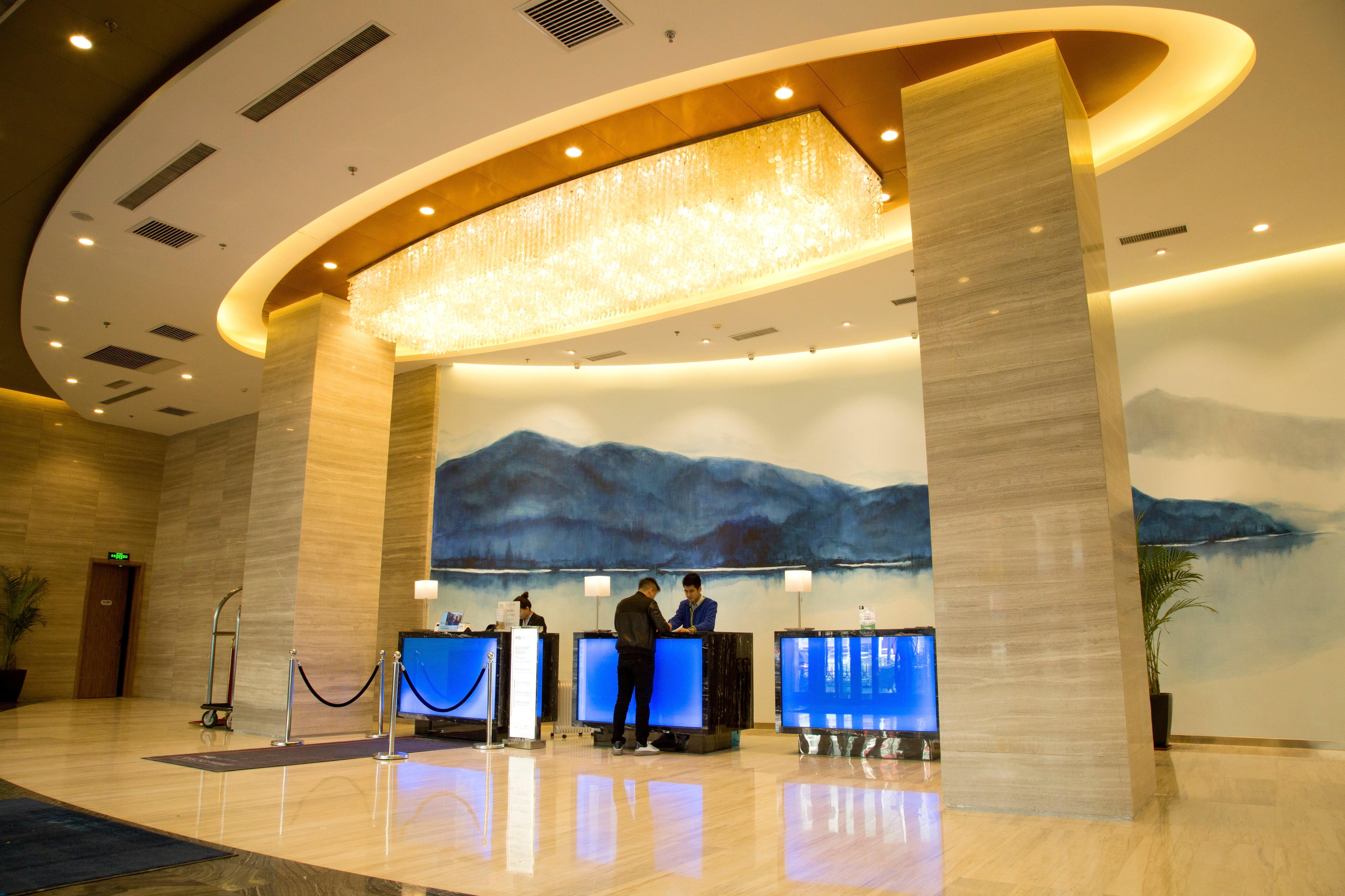 Holiday Inn Express Anshan Downtown By Ihg Zewnętrze zdjęcie